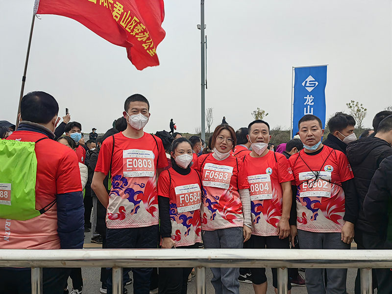 2022年草莓成人视频參加嶽陽馬拉鬆賽